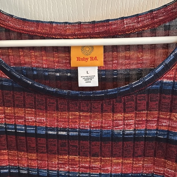 Ruby Rd maroon striped blouse with bell sleeves beautiful! Size L EUC - Picture 3 of 4